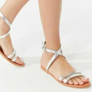 Urban Outfitters Cleo Silver Metallic Sandals